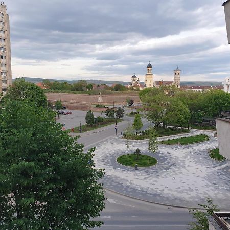 Apartament Carolina Parc Άλμπα Ιούλια Εξωτερικό φωτογραφία