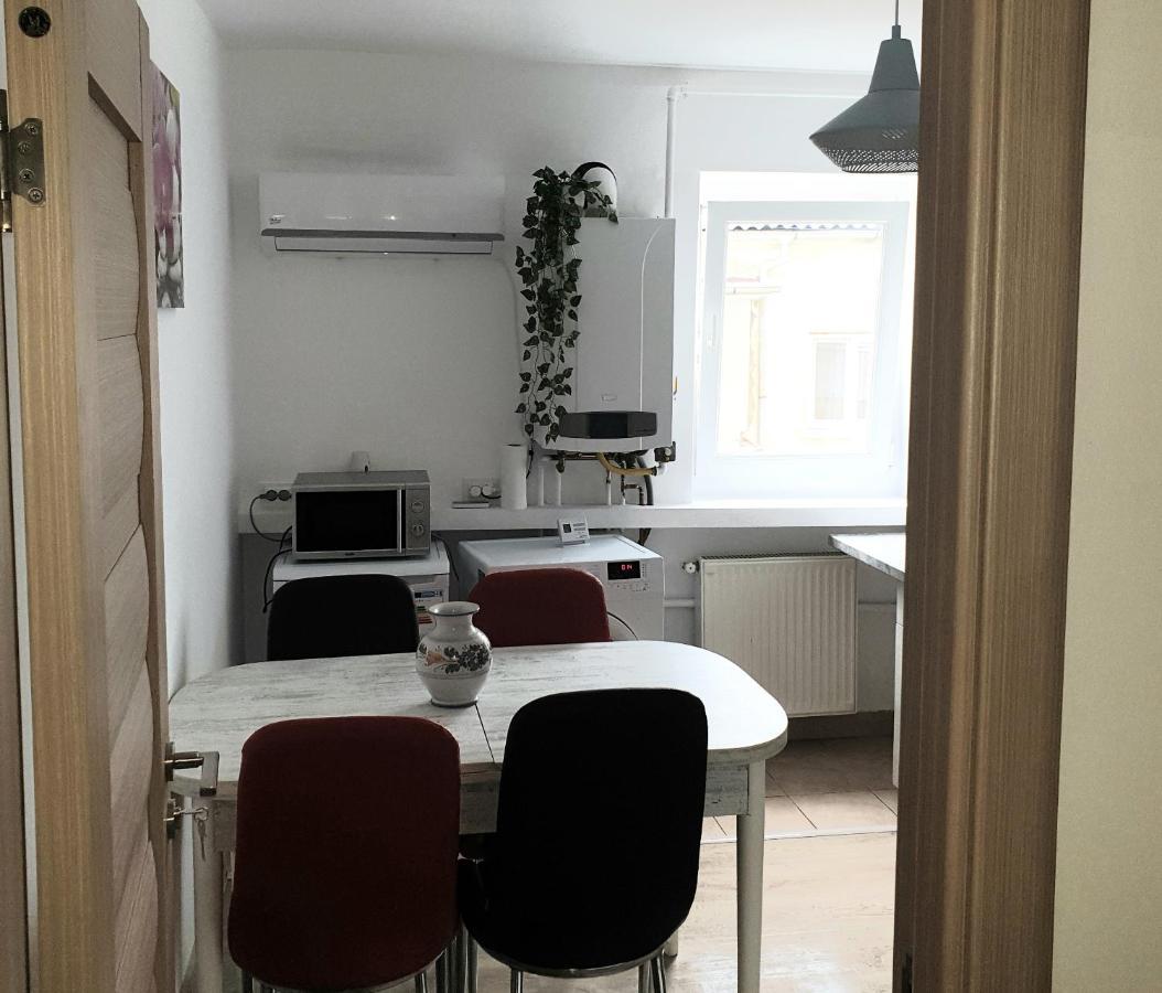 Apartament Carolina Parc Άλμπα Ιούλια Εξωτερικό φωτογραφία