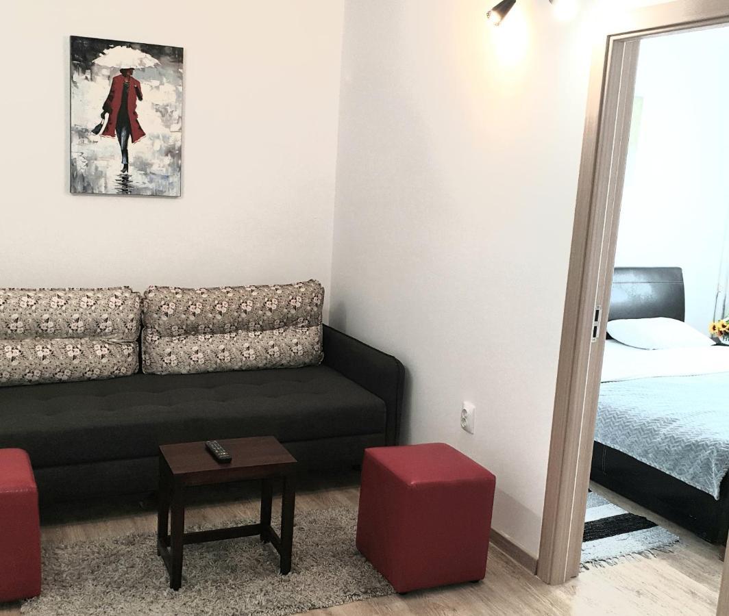 Apartament Carolina Parc Άλμπα Ιούλια Εξωτερικό φωτογραφία