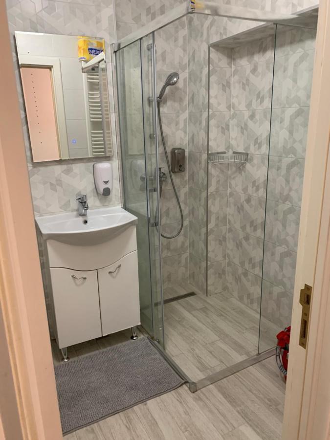 Apartament Carolina Parc Άλμπα Ιούλια Εξωτερικό φωτογραφία