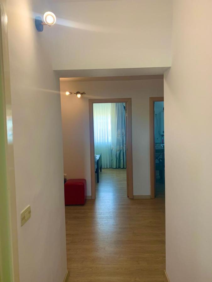Apartament Carolina Parc Άλμπα Ιούλια Εξωτερικό φωτογραφία