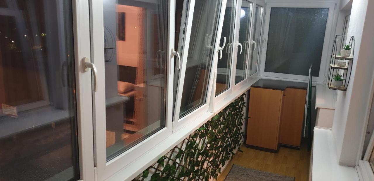 Apartament Carolina Parc Άλμπα Ιούλια Εξωτερικό φωτογραφία